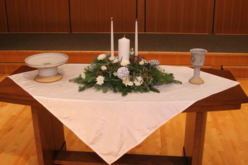 church alter unity candle bowl wine glass religion © Paul Retherford