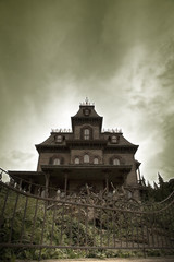 Fototapeta haunted house obraz