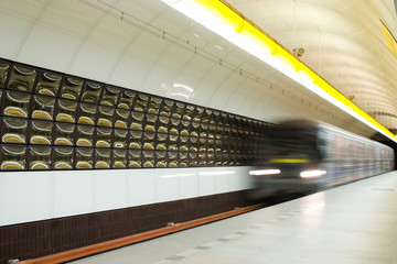 metro