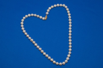 pearl necklace3