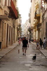 havana street scene