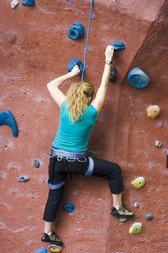 khole rock climbing series a 02