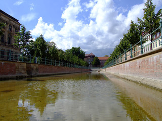 Fototapeta premium stadtkanal potsdam 2