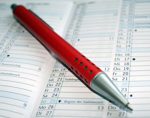terminkalender und rotstift