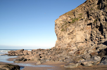 Fototapeta na wymiar eroding cliff rock face, porthtowan, cornwall.