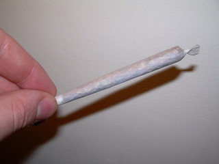 cigarette au cannabis