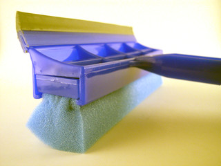 sponge to wipe windows