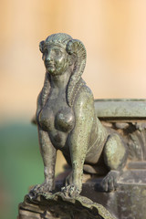 Fototapeta na wymiar small sculpture in versailles