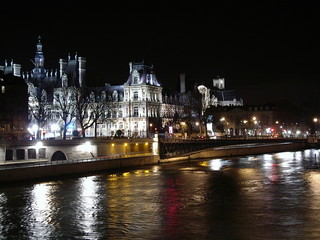 Fototapeta na wymiar Paryż - Hotel de Ville