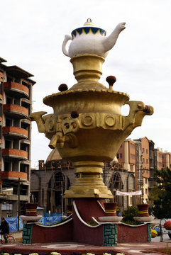 monument of samovar