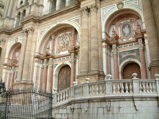 Fototapeta na wymiar cathedral entrance