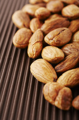 almond nuts