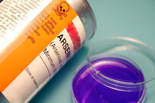 poison et chimie violette