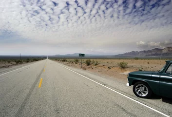 Fotobehang oude route 66 woestijn horizon © Anthony Hall