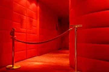 Photo sur Plexiglas Théâtre couloir rouge