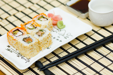 sushi (rolls) on a plate