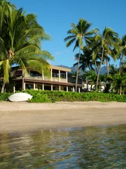 beachfront private home © chasingmoments
