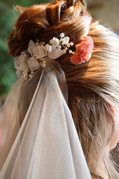 coiffure mari&eacute;e