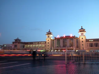 Fototapeten gare de chemin de fer du sud pekin © morane