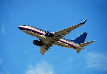 Fototapeta na wymiar boeing 737 passenger jet takeoff