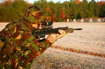 testing an sa80