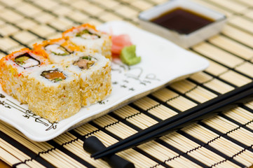 sushi (rolls) on a plate