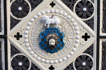 piece hall gate coat of arms, halifax