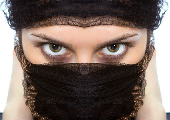 arabian woman close-ups green eye look