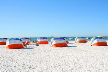Foto auf Acrylglas Clearwater Strand, Florida beach shelters
