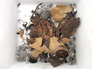 ausgedrückte zigarre