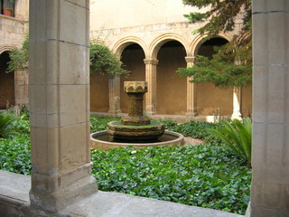claustro de san esteban (3) de poblet