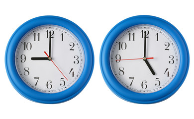 working 9 to 5.  two clocks, one on 9am and one on