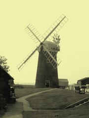 Fototapeta na wymiar old fashioned windmill