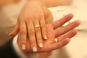 mani matrimonio