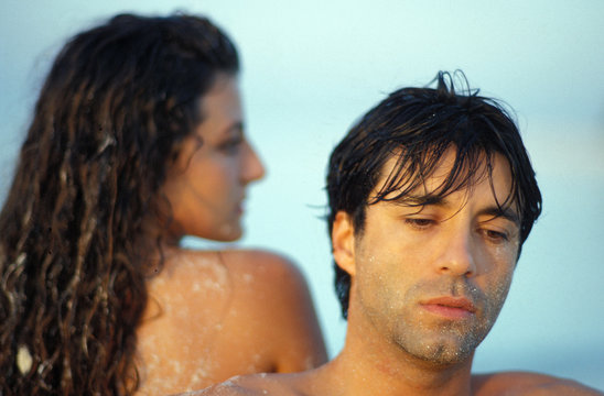 coppia al mare