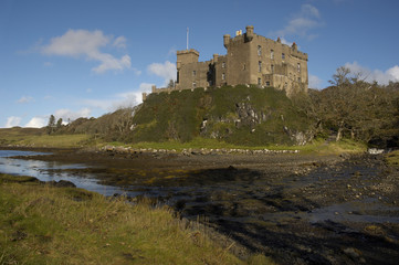 Fototapeta premium dunvegan castle skye