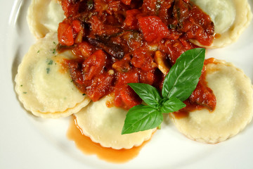 chicken and spinach ravioli