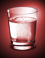 tablette im wasserglas