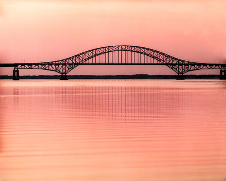 Fototapeta bridge at sunrise