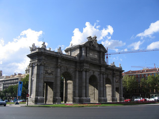 puerta de alcala