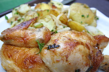 hähnchen mit bratkartoffeln