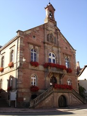 Fototapeta premium mairie d'heiligenstein (alsace)