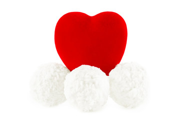Fototapeta premium heart on the sweets (isolated on white)