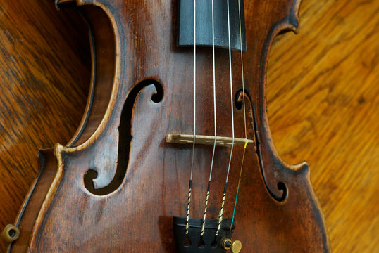 retro old violin close-up