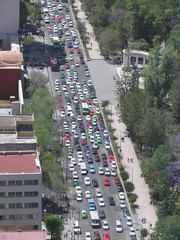 avenue encombrée