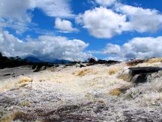 venezuela_waterfall