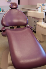 Fototapeta premium dentist's chair purple