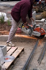 mason,sawing,rebar