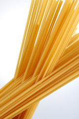 gekreuzte spaghetti