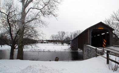 pont couvert amish